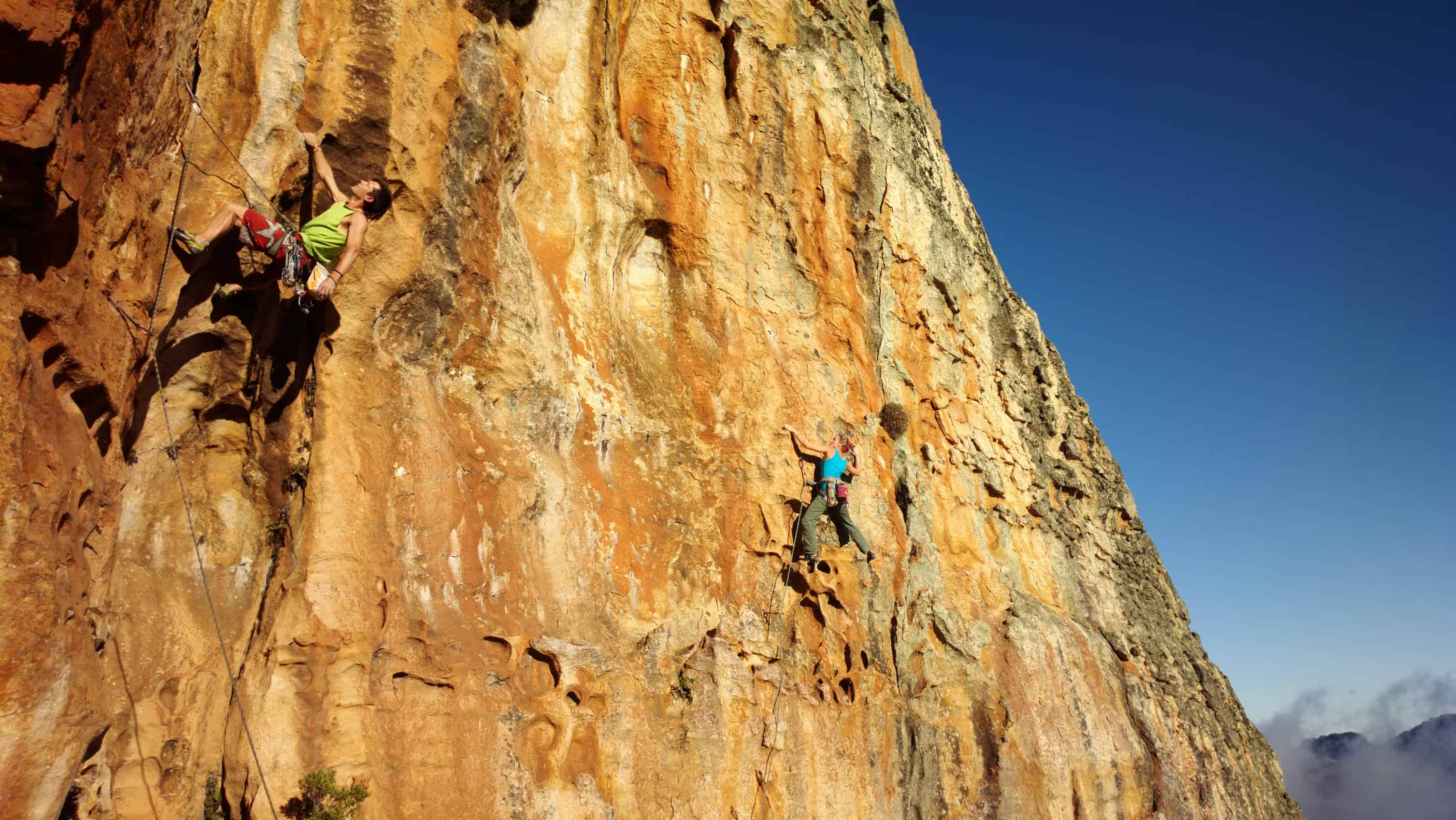 'rock-climbing-in-south-africa-2-captured-with-nokia-808-pureview