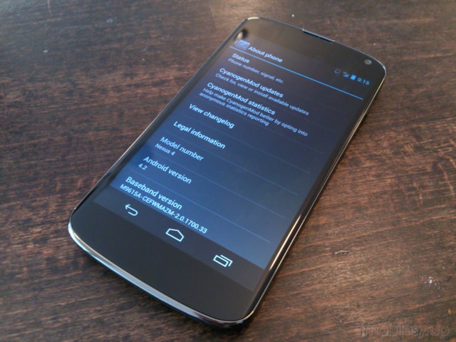 CyanogenMod 11 Nexus 4