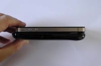 Samsung_Nexus_S_vs_Apple_iPhone-_3