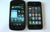 Samsung_Nexus_S_vs_Apple_iPhone-_4
