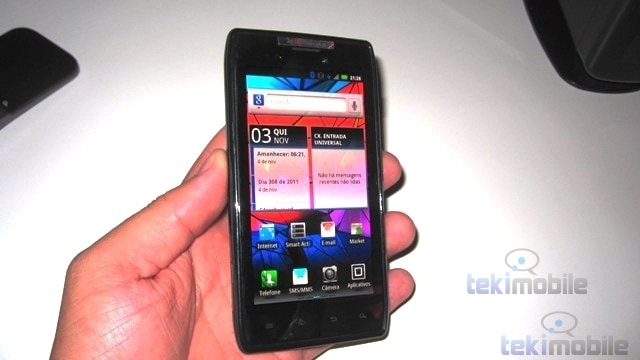 Review do Motorola RAZR HD, primeiro com suporte ao 4G no Brasil 1
