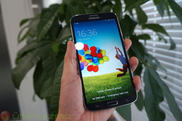 Samsung anuncia Galaxy Mega 5,8 e 6,3 12