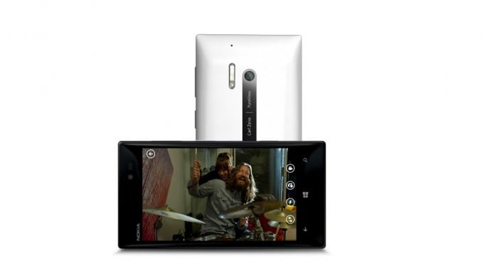 Vídeo mostra áudio do Nokia Lumia 928 15