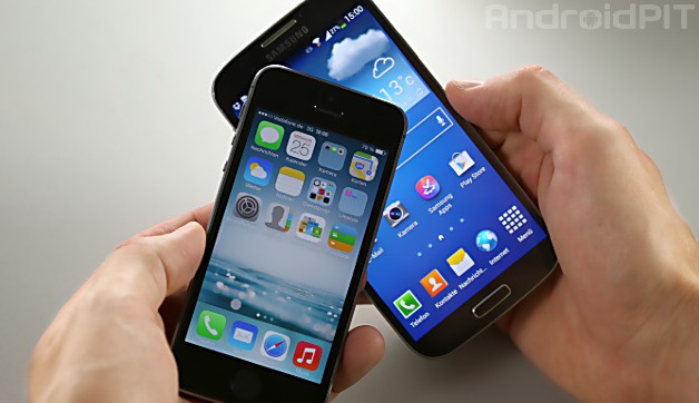 Vídeo: iPhone 5S vs Galaxy S4, quem leva a melhor? 3