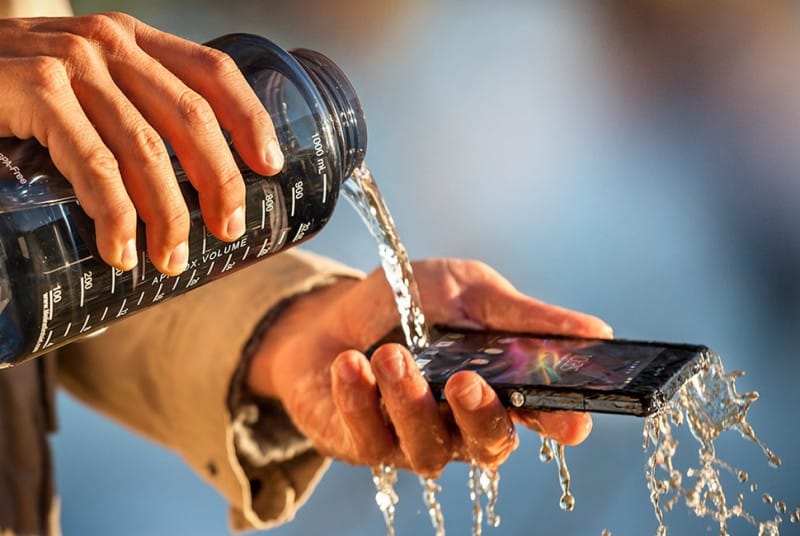 Review do Sony Xperia Z1, super hardware, TV e a prova d'agua 1