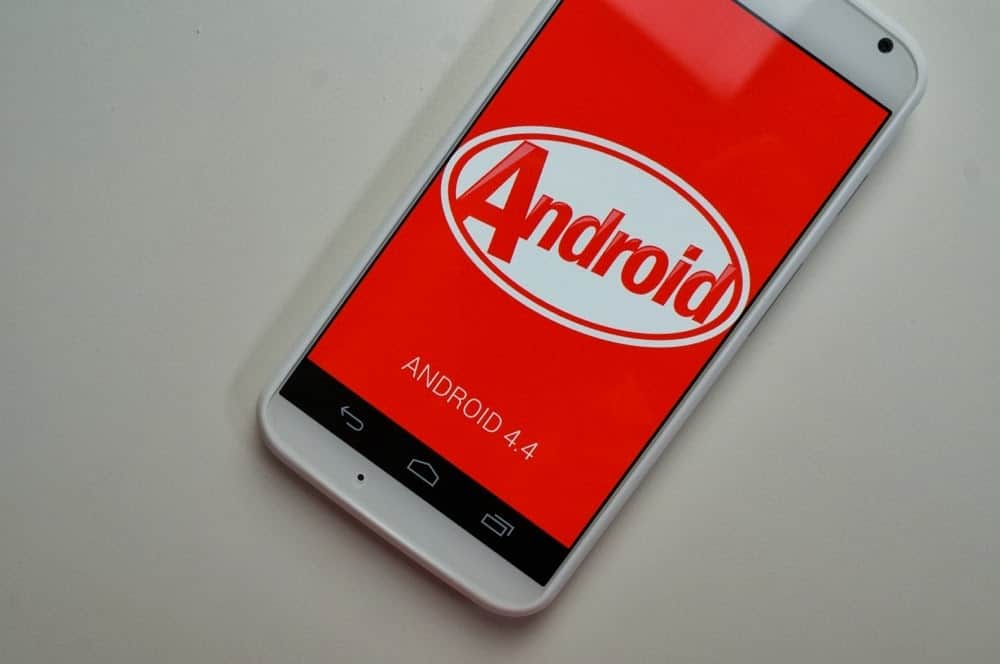 Moto X brasileiro começa a ser atualizado para o Android 4.4 KitKat 1