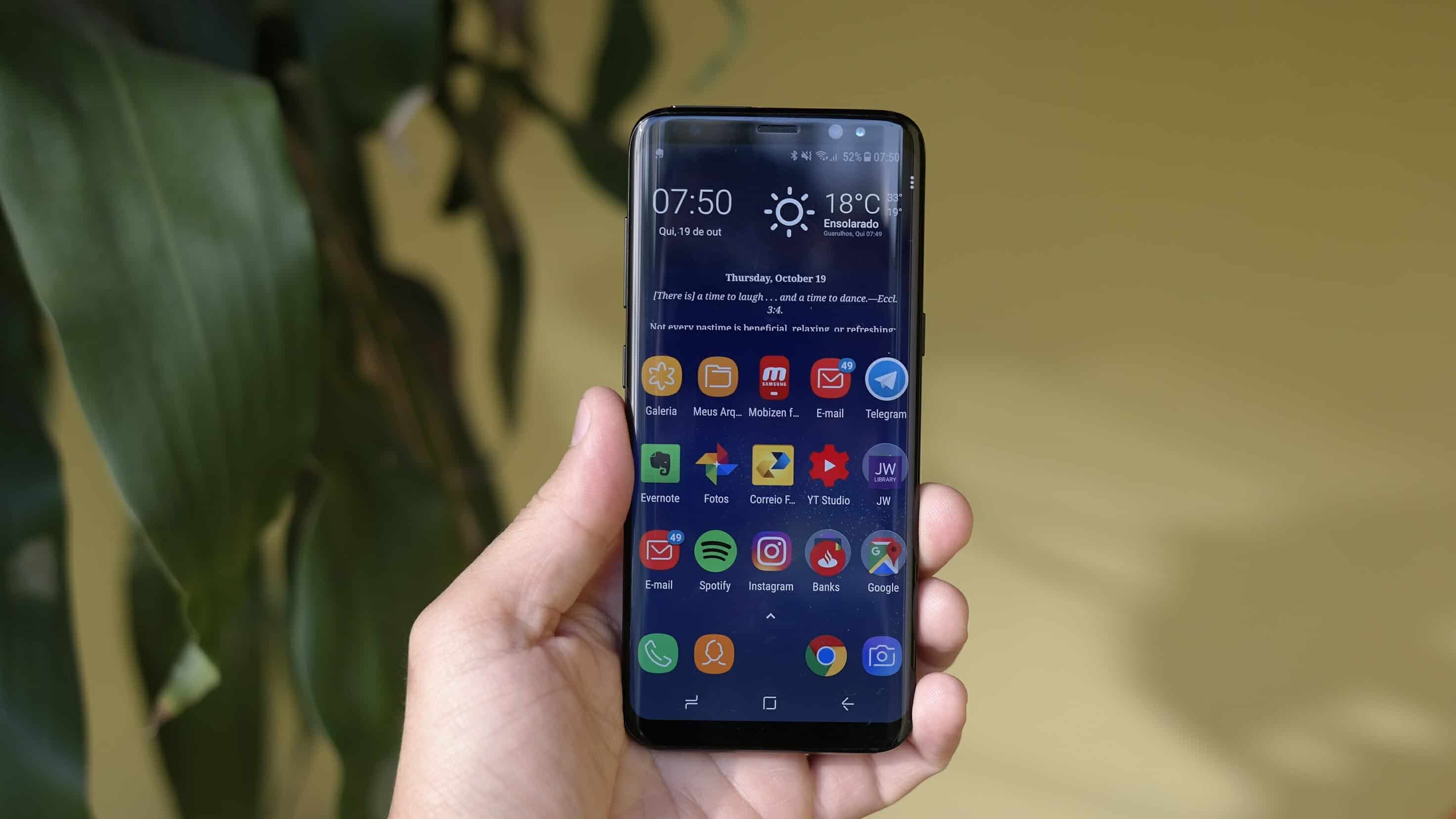 Review Galaxy S8 tela