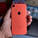 iphone-xr-in-hand