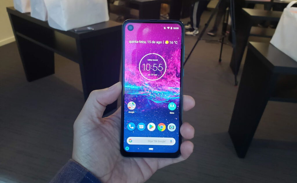 motorola one action destaque