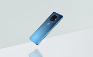 OnePlus 7T é lançado com tela e câmeras turbinadas 3