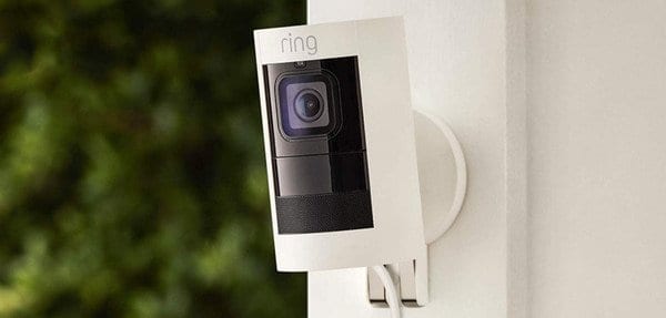 Hackers invadem casa nos EUA através da câmera de segurança Amazon Ring, exigindo R$ 1,6 milhão 1