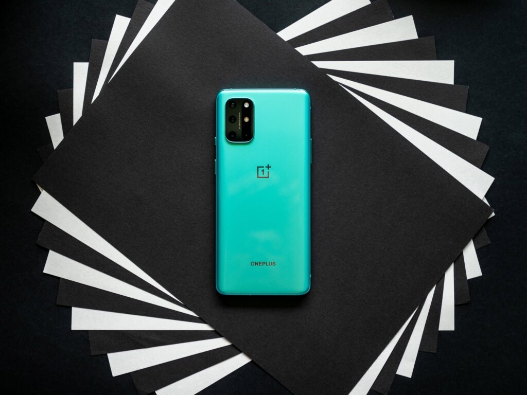 A primeira atualização do OnePlus 8T traz o recurso Canvas e muitas otimizações