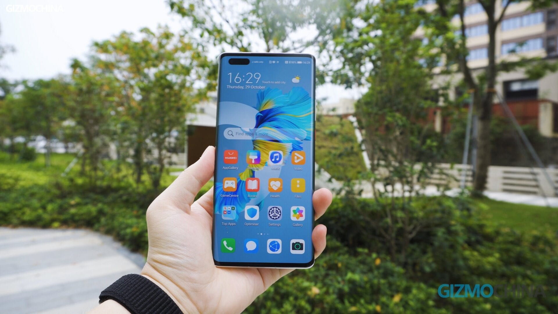Huawei Mate 40 Pro é o primeiro smartphone a usar 200M CA oferecendo velocidade acima de 3Gbps