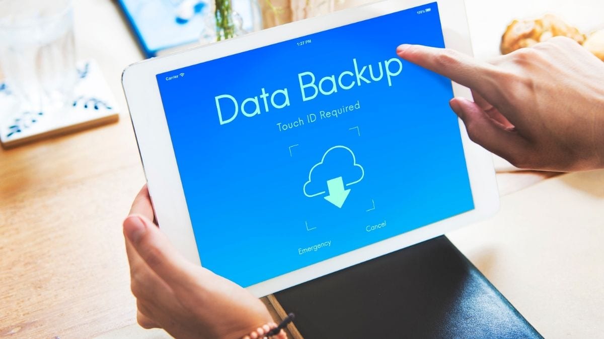 Proteja-se contra golpes online com este serviço de backup na nuvem 24