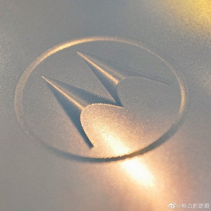 Smartphone Motorola Edge S anunciado para lançamento em breve na China