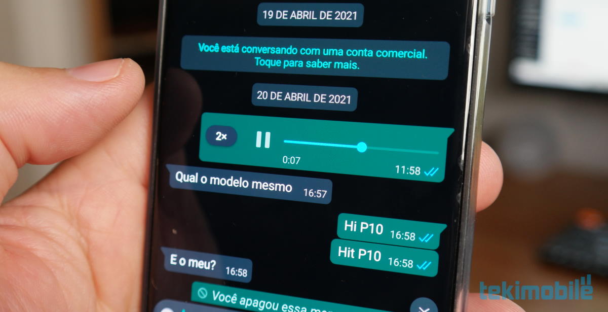 Imagem mostrando como o WhatsApp agora pode acelerar o áudio das mensagens