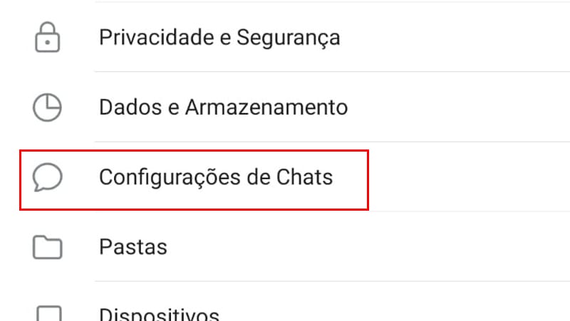 Após ir em configurações toque em configurações de chats