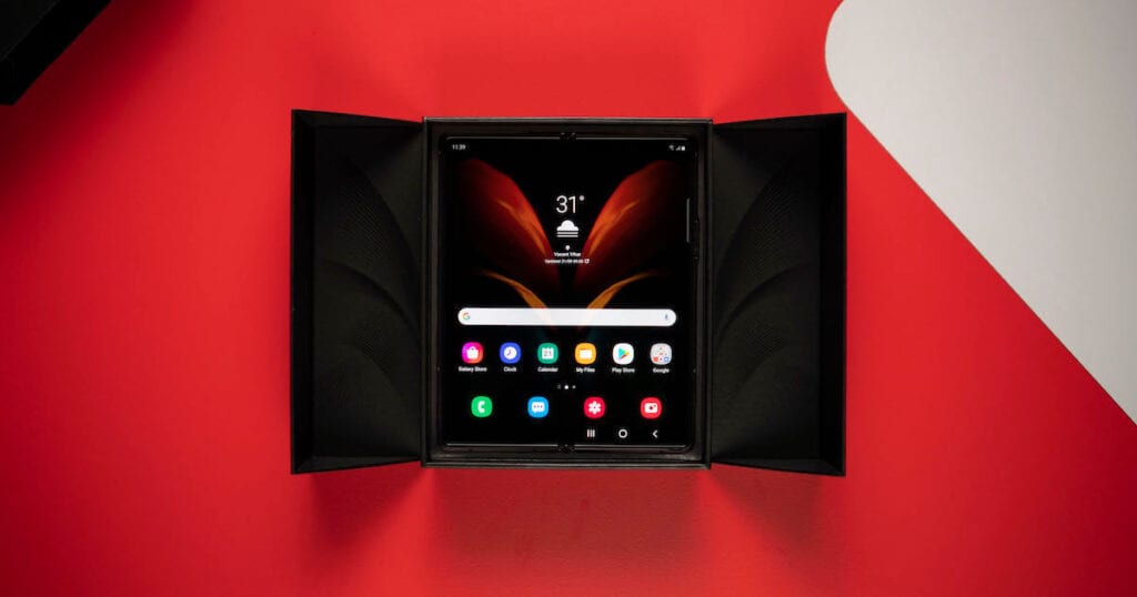 Patente Samsung revela Galaxy Fold com 3 telas 3