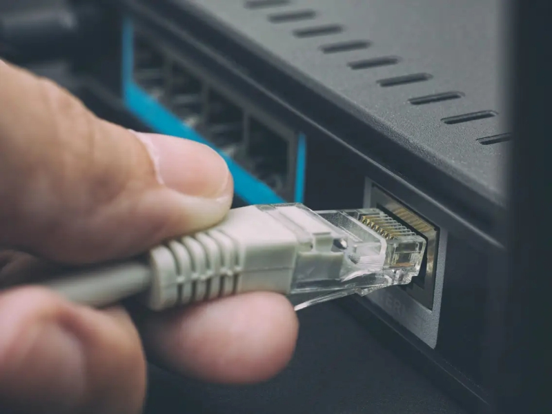 Usar o cabo ethernet é opção de maior velocidade no PS5