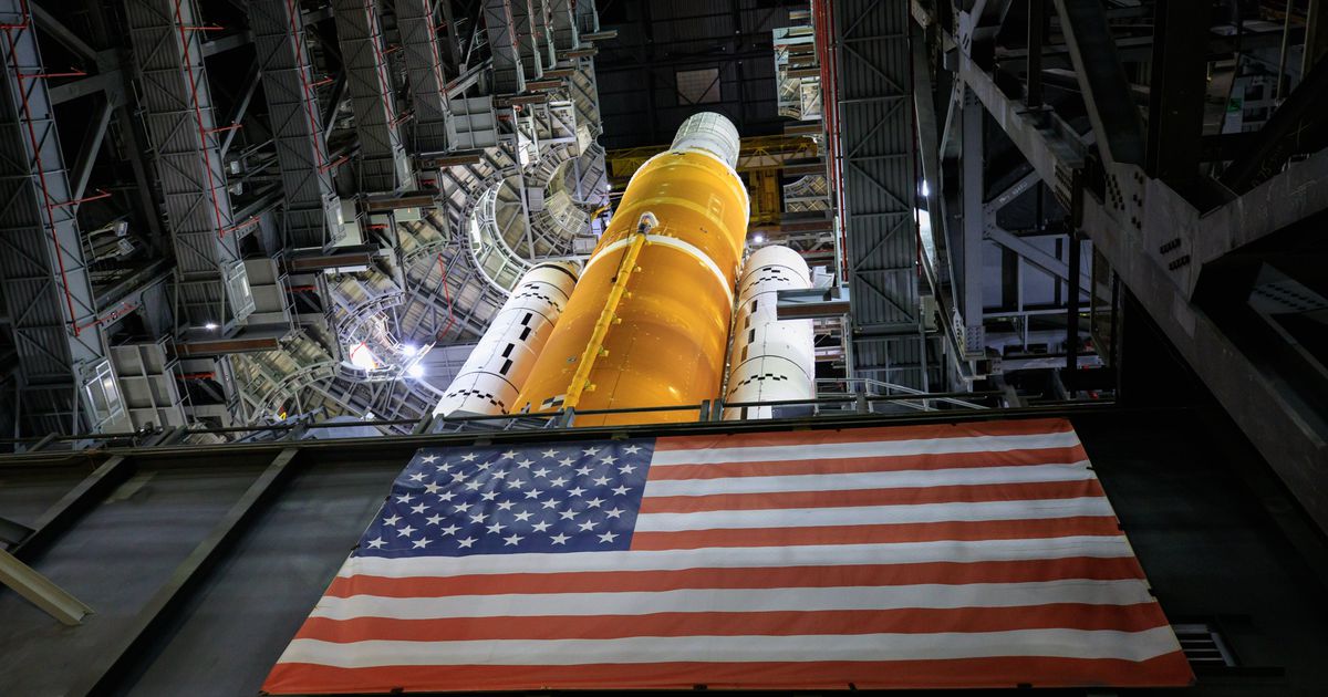 NASA mostra fotos do SLS: foguete mais poderoso que já construiu 1