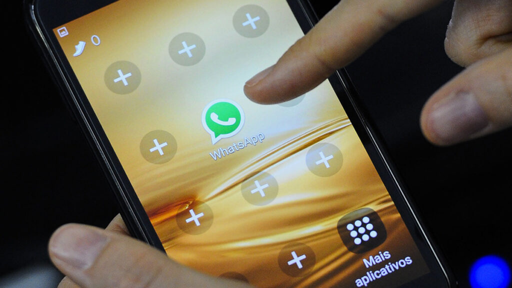 Metadinhas casal para WhatsApp: como criar imagens e exemplos 1