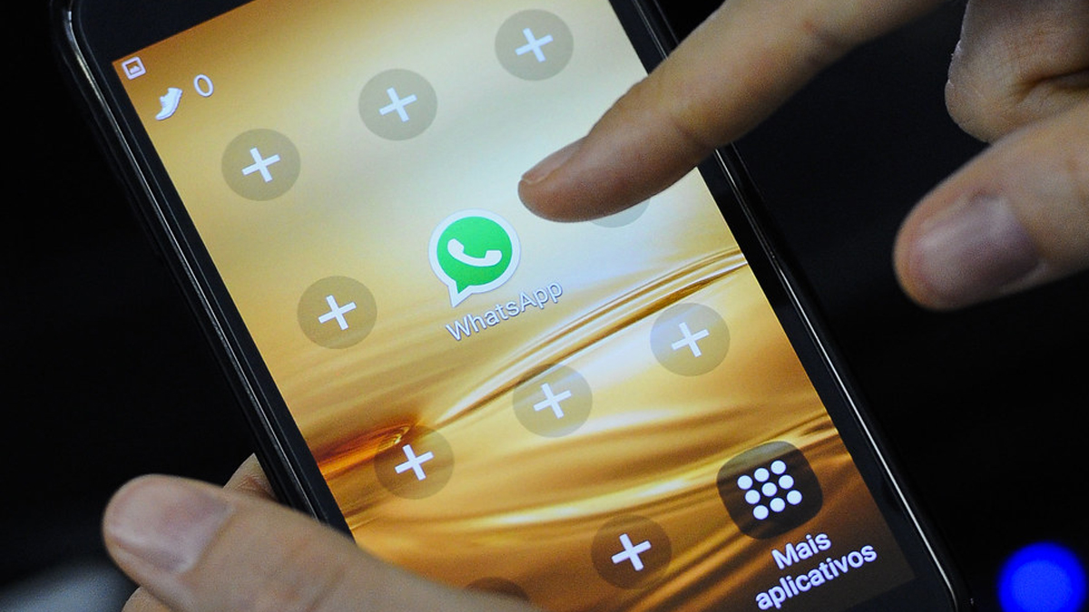 Metadinhas casal para WhatsApp: como criar imagens e exemplos 4