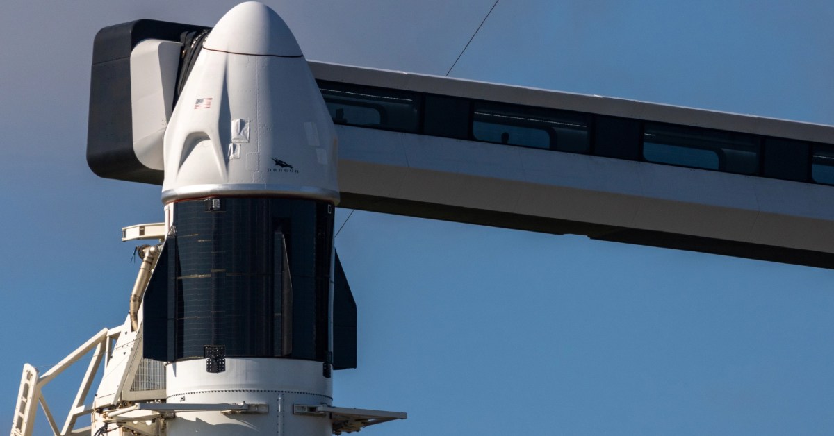NASA pretende adquirir mais três voos tripulados da SpaceX 9