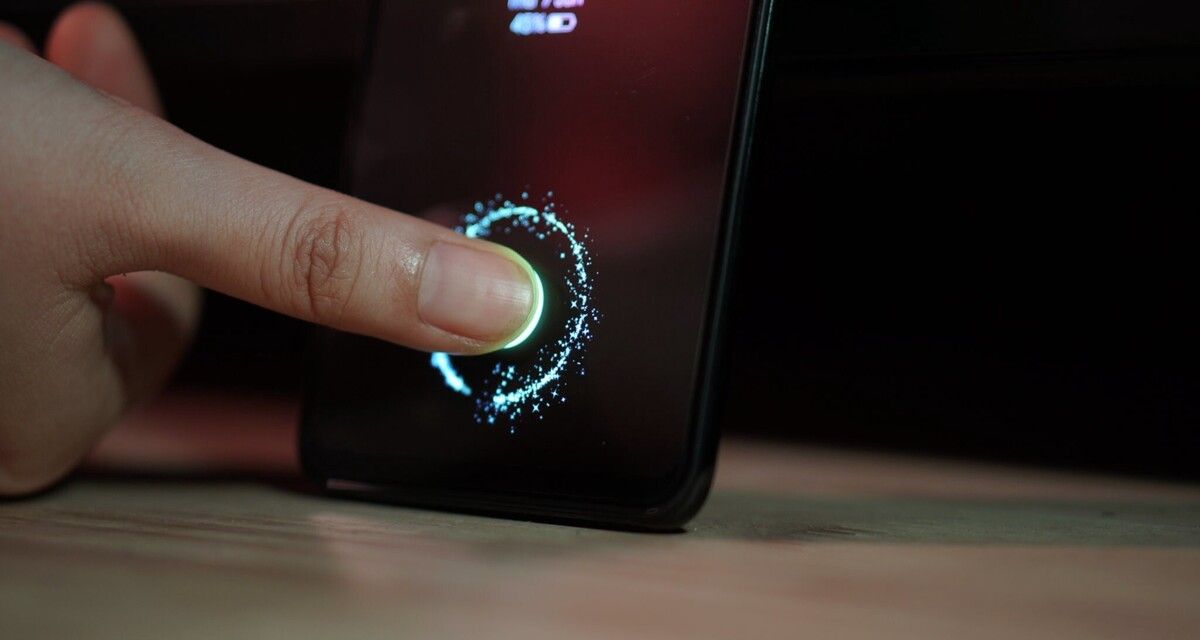 Smartphone Xiaomi com leitor de impressão digital na tela toda pode ser lançado em breve 1