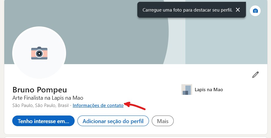 Clique sobre a opção Informações de contato, logo abaixo da sua foto - Como usar o Linkedin de maneira correta