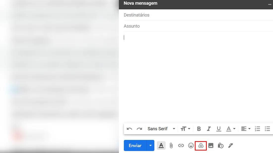 Com o e-mail finalizado vá no ícone do Google Drive