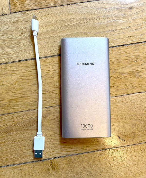 Review do carregador sem fio Samsung  de 10000 mAh 2