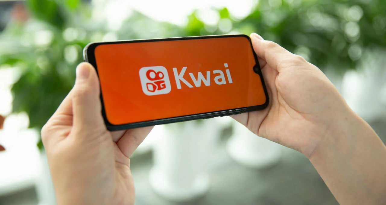 Como colocar código no Kwai