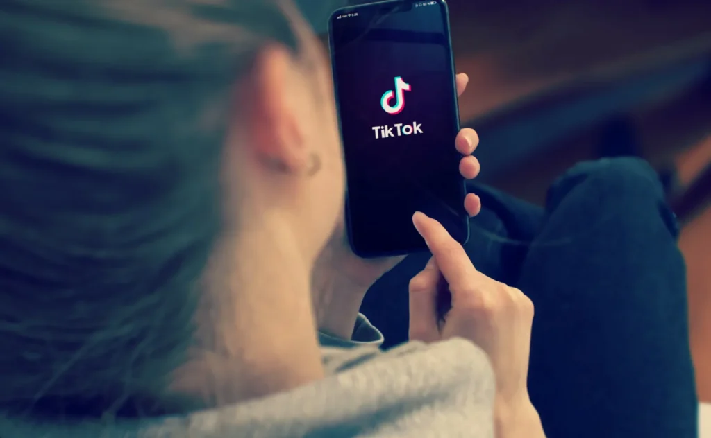 Como postar vídeos no TikTok tutorial e dicas