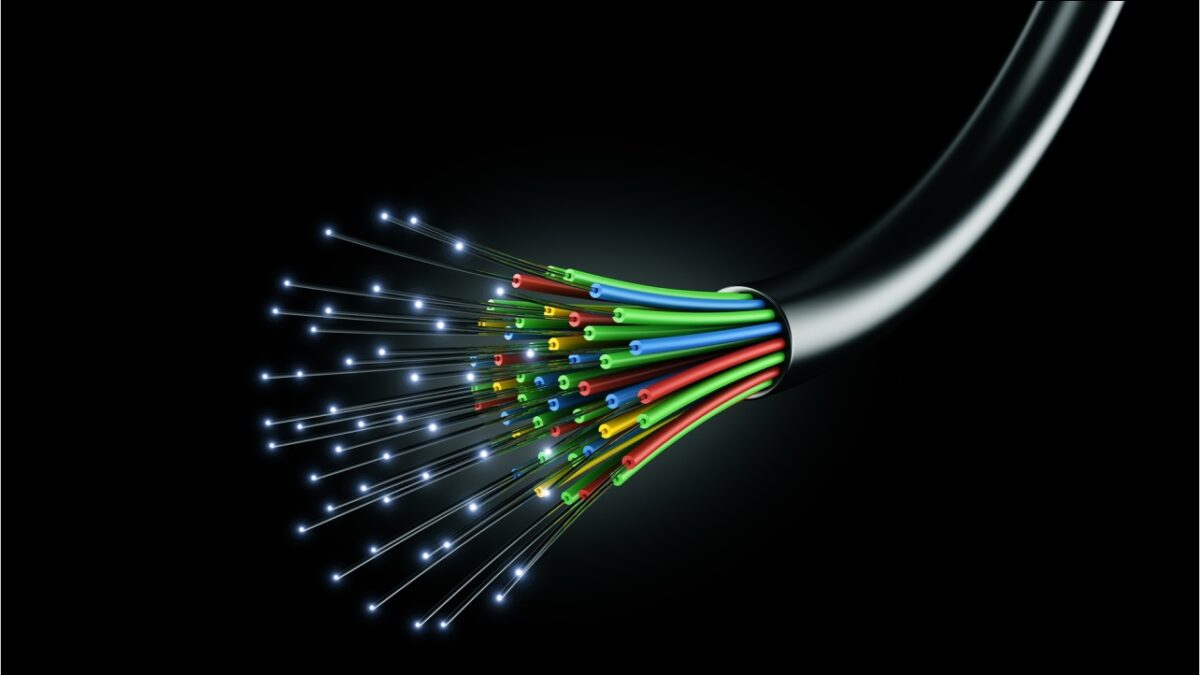 Fibra óptica o que é e como funciona