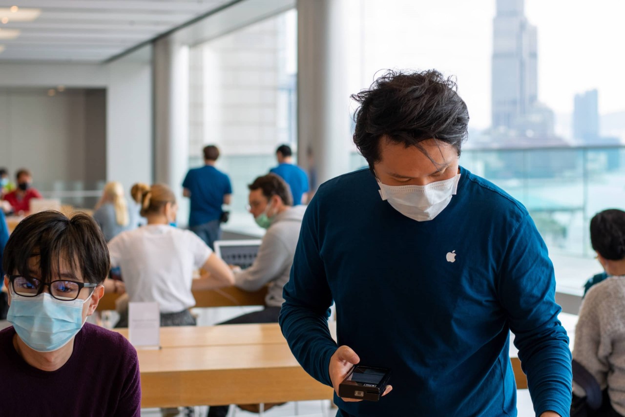 Apple está rastreando funcionários para acompanhar trabalho presencial 1