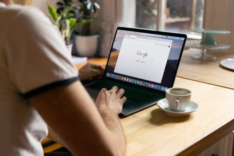 Google anuncia atualizações automáticas por 10 anos para o Chromebook 1