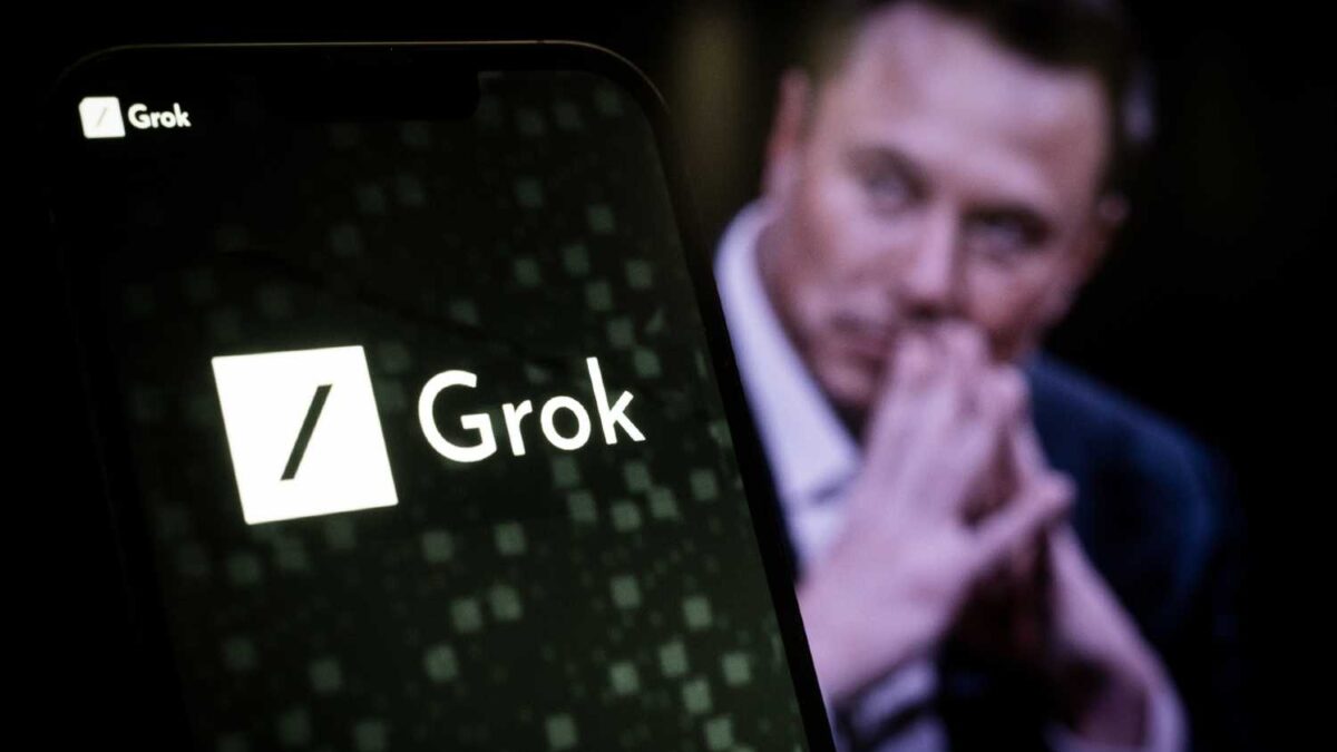 Melhor que o ChatGPT? Elon Musk lança "Grok", seu chatbot IA integrado ao X (ex-Twitter) 1