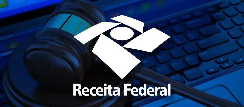 A palavra chave com base no artigo é "leilão da Receita Federal".