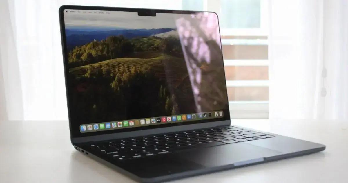 Macs 2025 launch