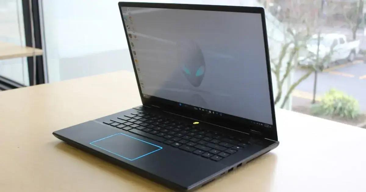 Notebook gamer Alienware m16 R2 com RTX 4070