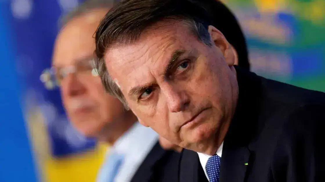 Conta Bolsonaro hackeada no X