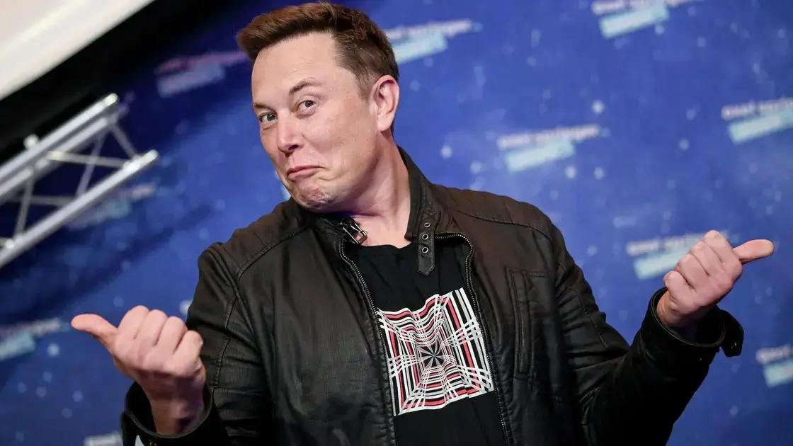 Elon Musk critica Scholz