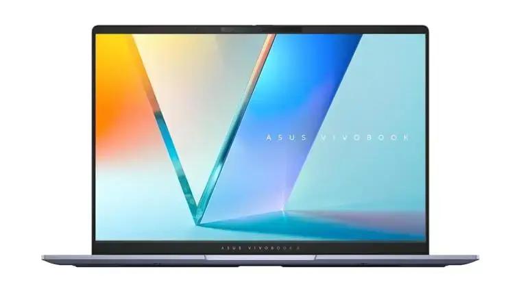 Notei que o título do artigo está escrito em inglês, e a palavra-chave principal identificada é "ASUS VivoBook S 14", que se refere ao produto específico sendo promovido. Como se trata de um nome de produto e marca, não é necessário traduzir ou adaptar, sendo relevante e coerente com o tema do artigo. Palavra-chave final: ASUS VivoBook S 14