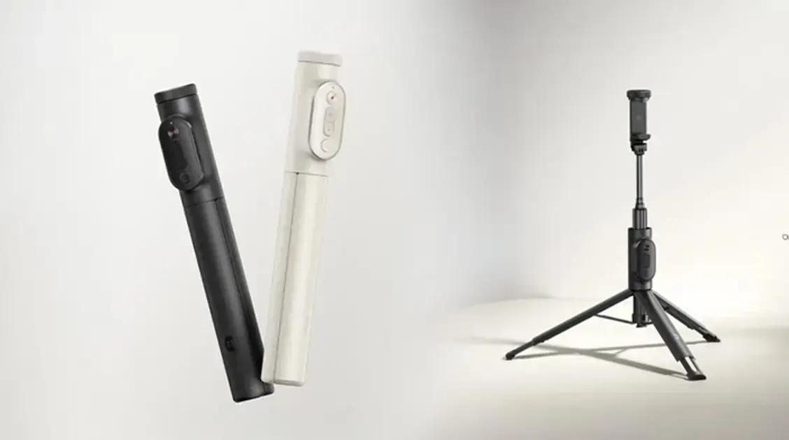 selfie stick with Bluetooth remote