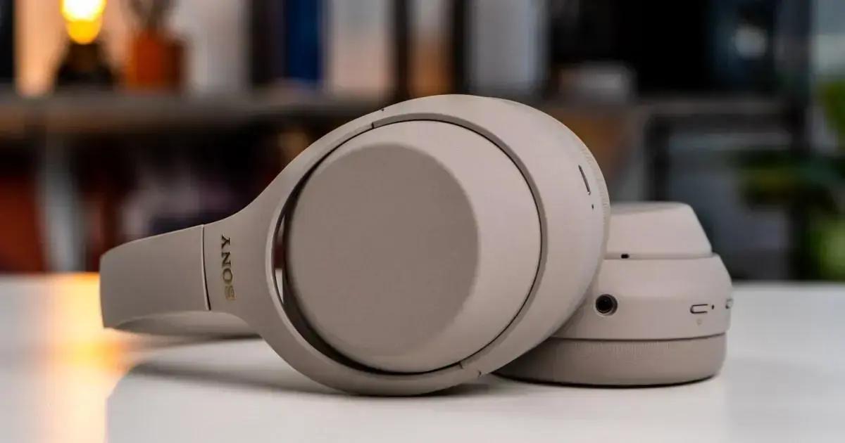 Headphones Sony WH-1000XM4