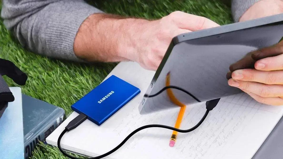 Samsung T7 Portable SSD