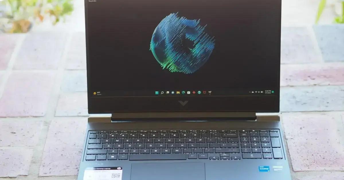 Notebook gamer HP Victus 15 com RTX 4050 à venda por menos de R$ 5.000