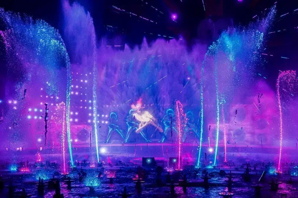 Disneyland celebra 70 anos com festa temática repleta de atrações e personagens