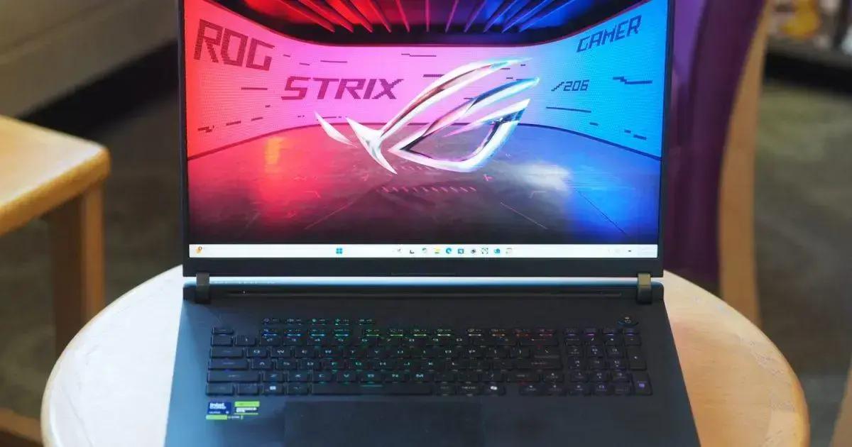Asus ROG Strix SCAR 18 (2025): análise do laptop gamer com tela mini-LED e desempenho avançado
