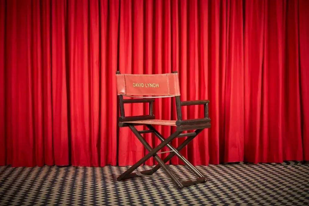 Leilão de itens pessoais de David Lynch atrai fãs e colecionadores